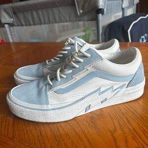 Lightning Vans womens size 7